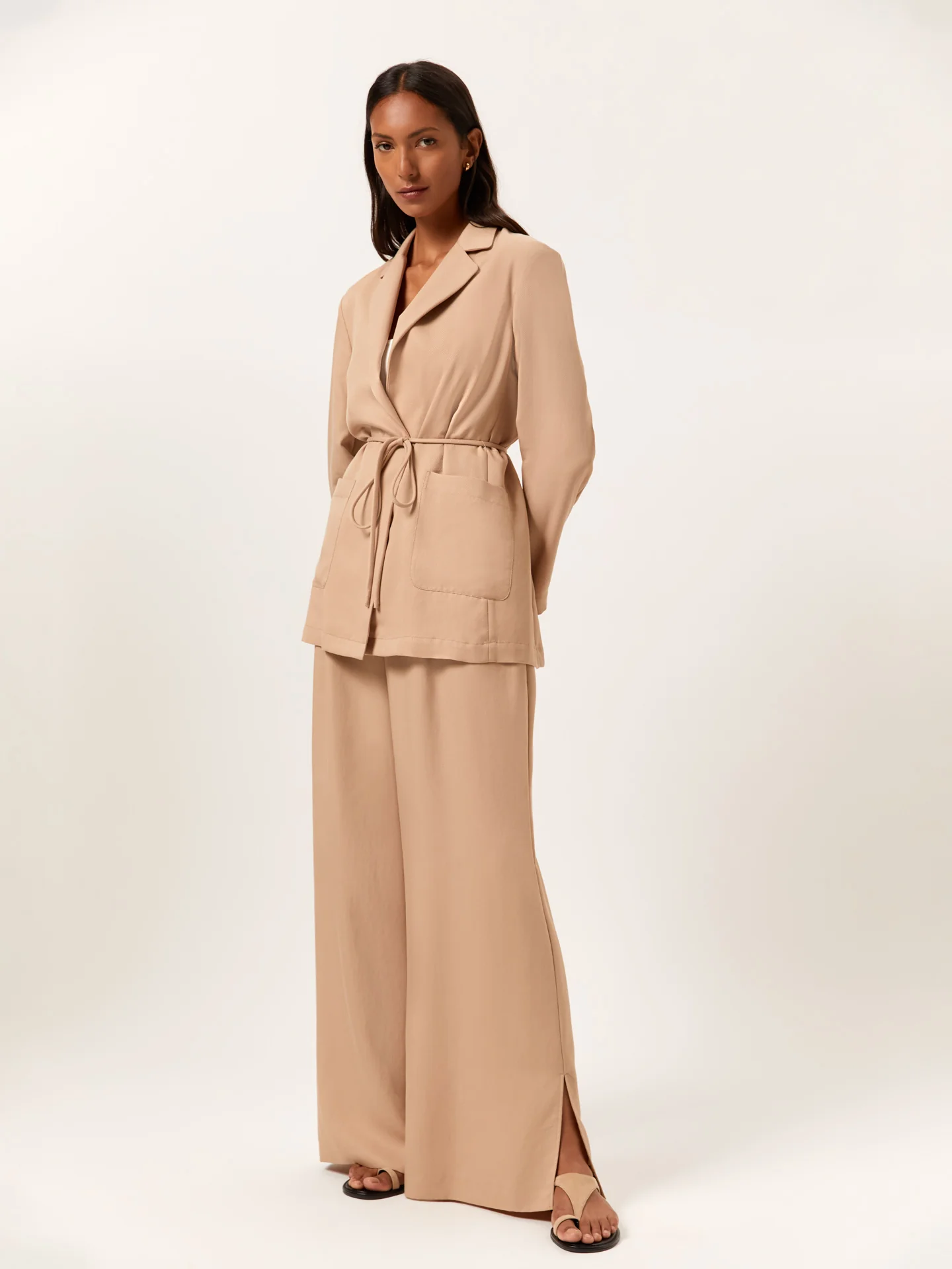 Blazer casual com cinto em tecido de Tencel e Rayon - Image 4
