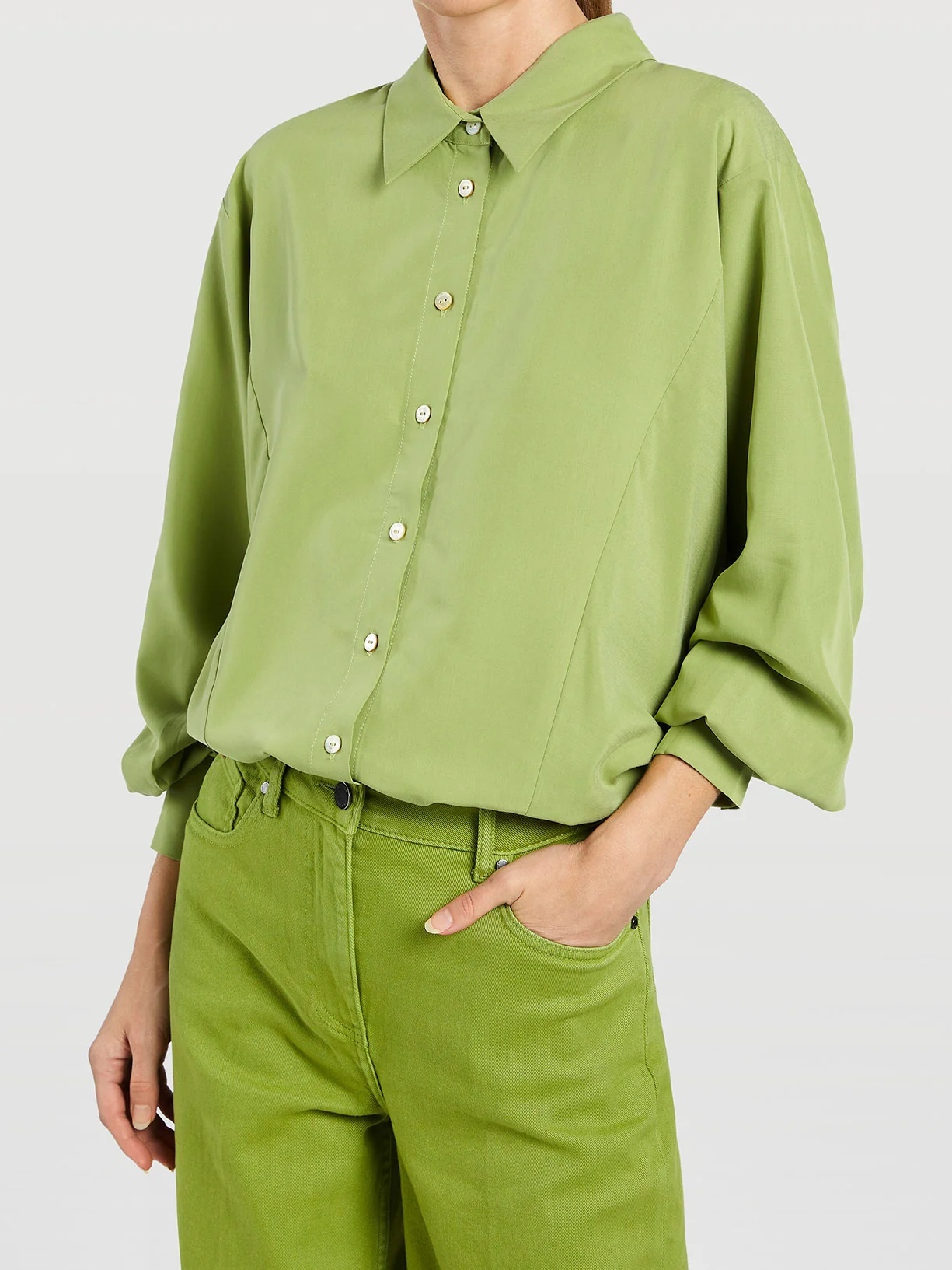 Blusa com pormenor de pregas