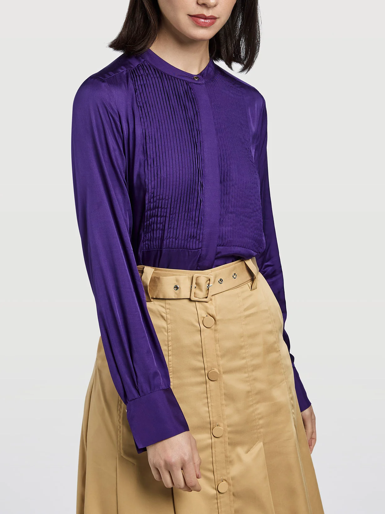Blusa com pregas na frente