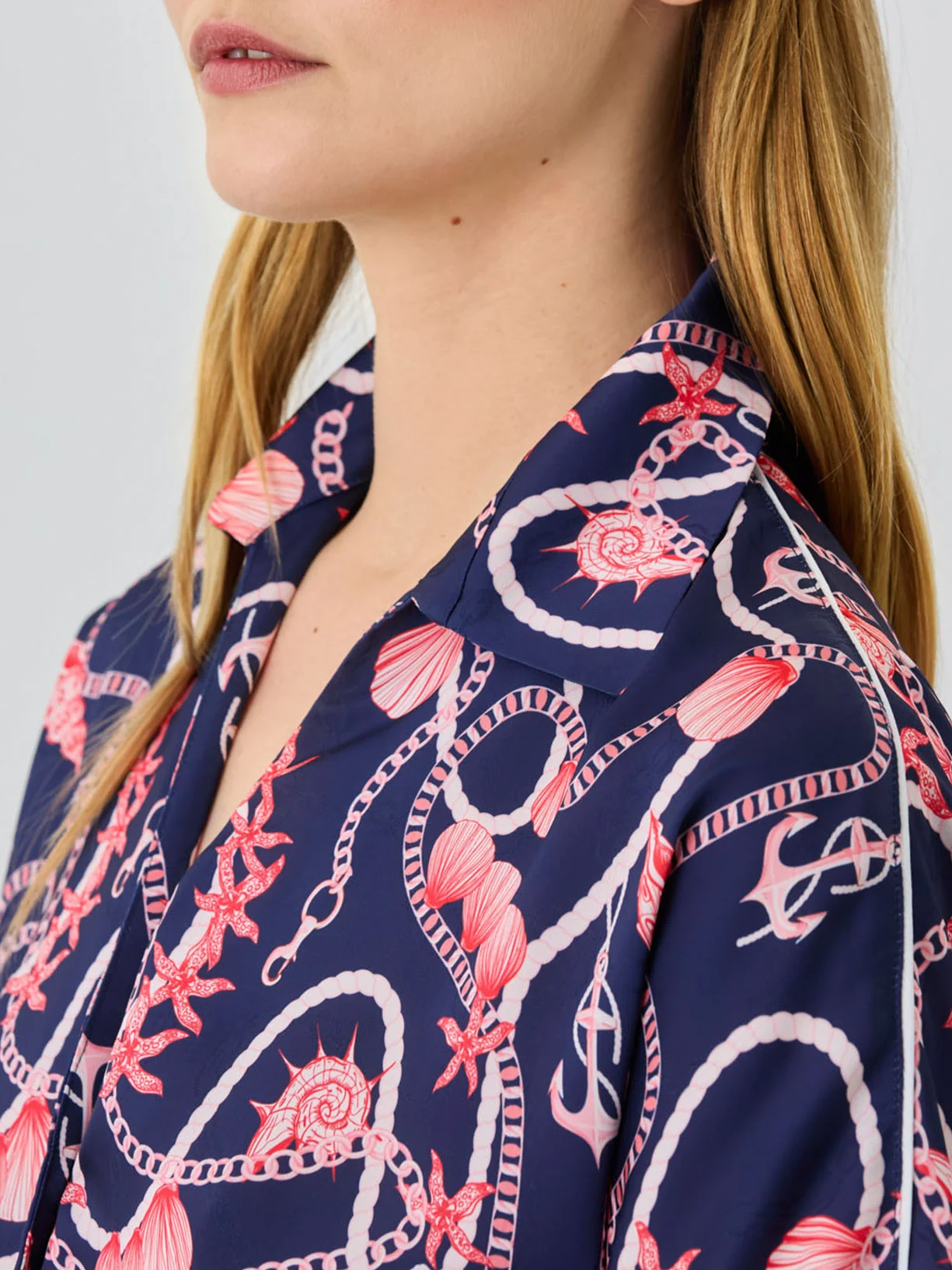 Blusa Loose Fit Em Cetim Com Estampa Náutica - Image 2