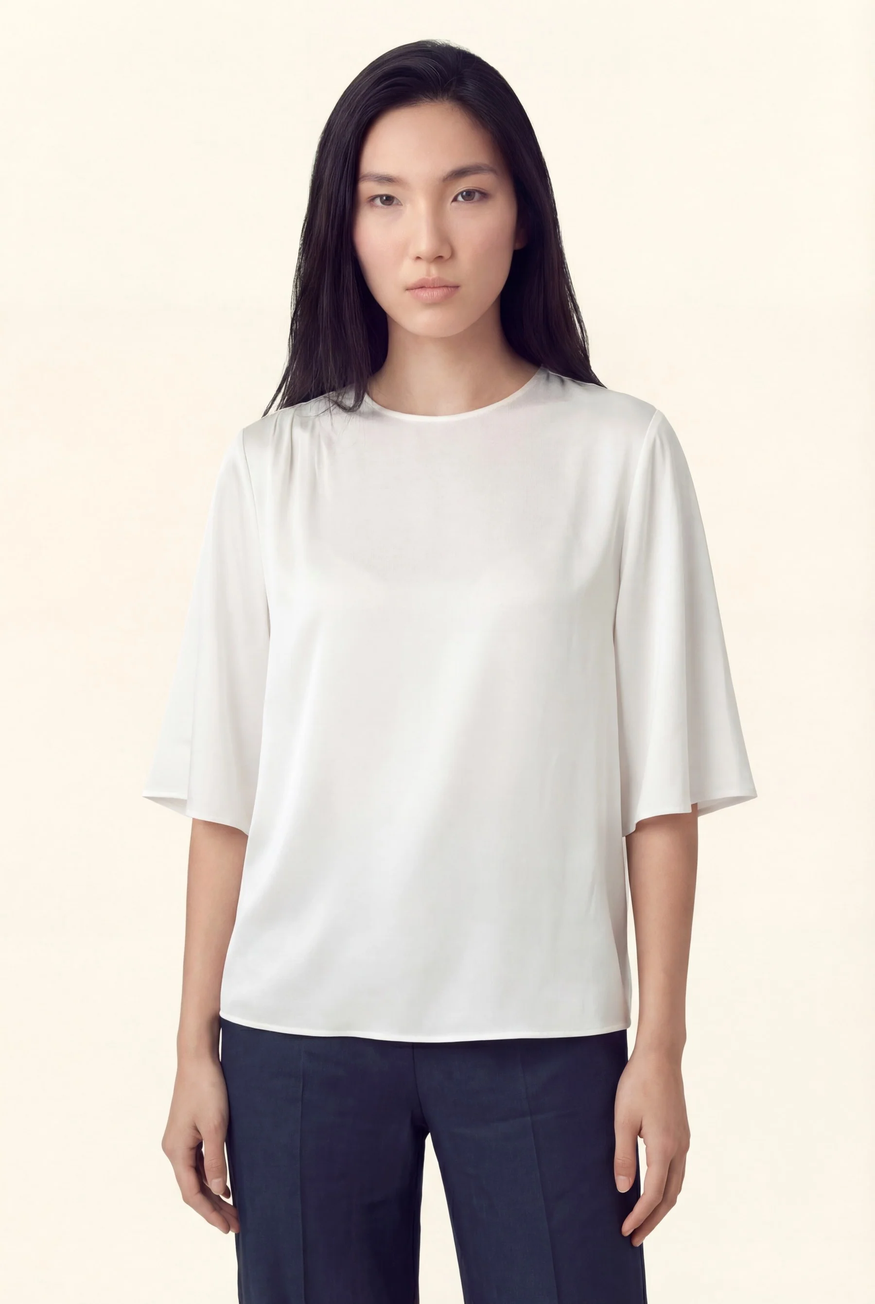 Blusa Regular Fit Em Mistura De Rayon E Viscose Com Pregas No Ombro - Image 9