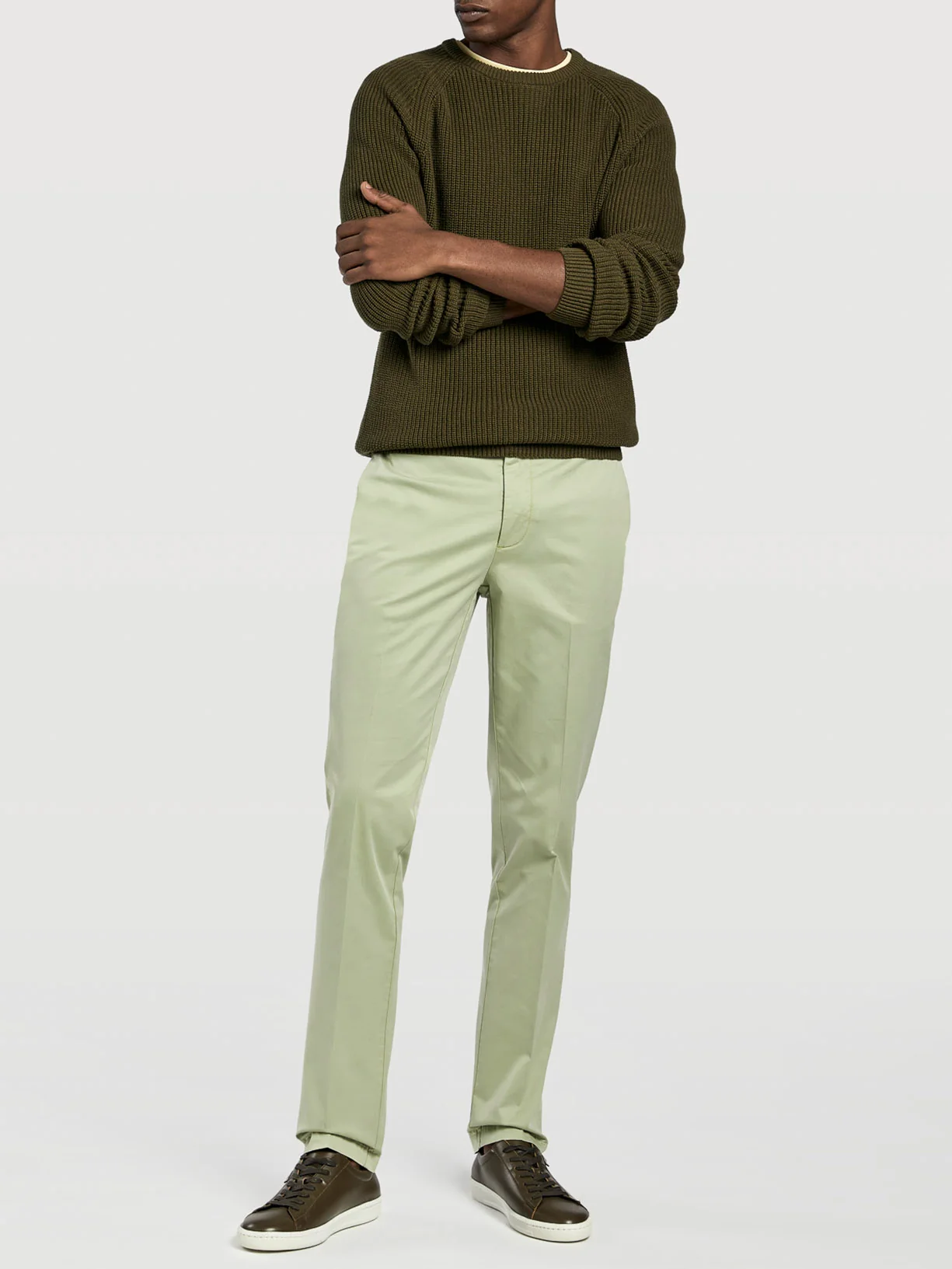 Calças chino comfort pigment dye slim fit