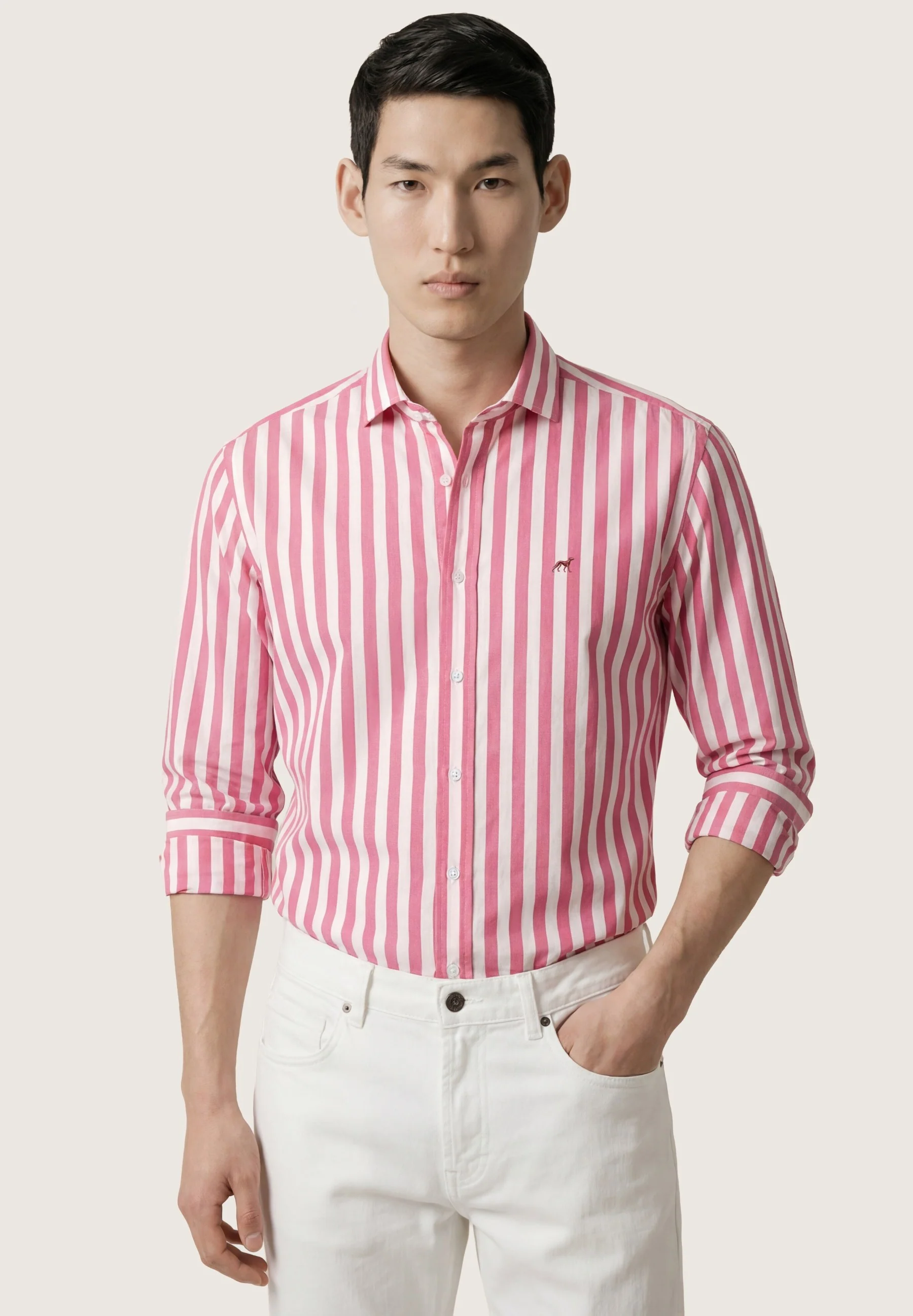 Calças Slim Fit Tingidas Em Pigmento Em Mistura De Tencel, Algodão E Elastano - Image 43