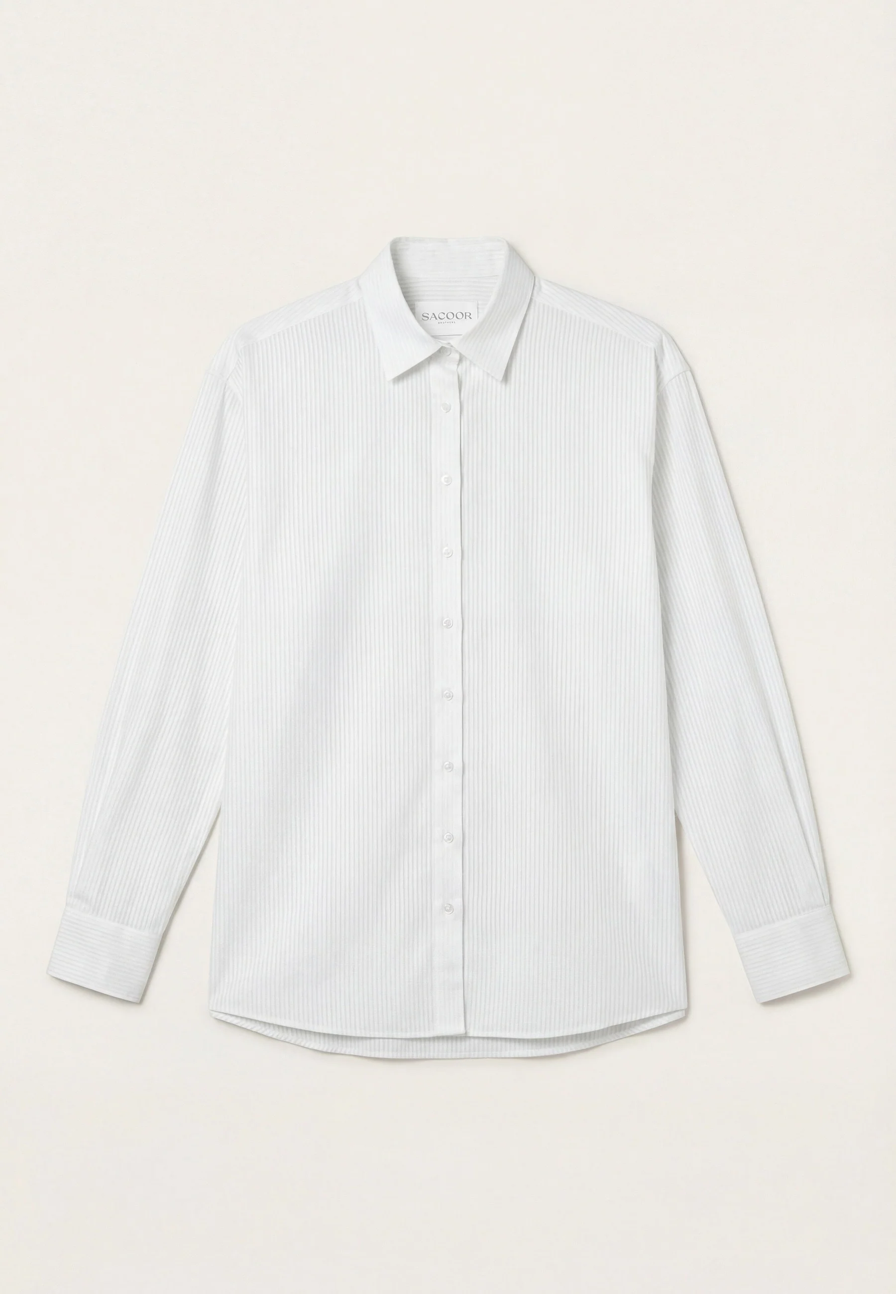 Camisa Loose Fit Em Algodão Com Gola E Botão Especial No Punho - Image 4