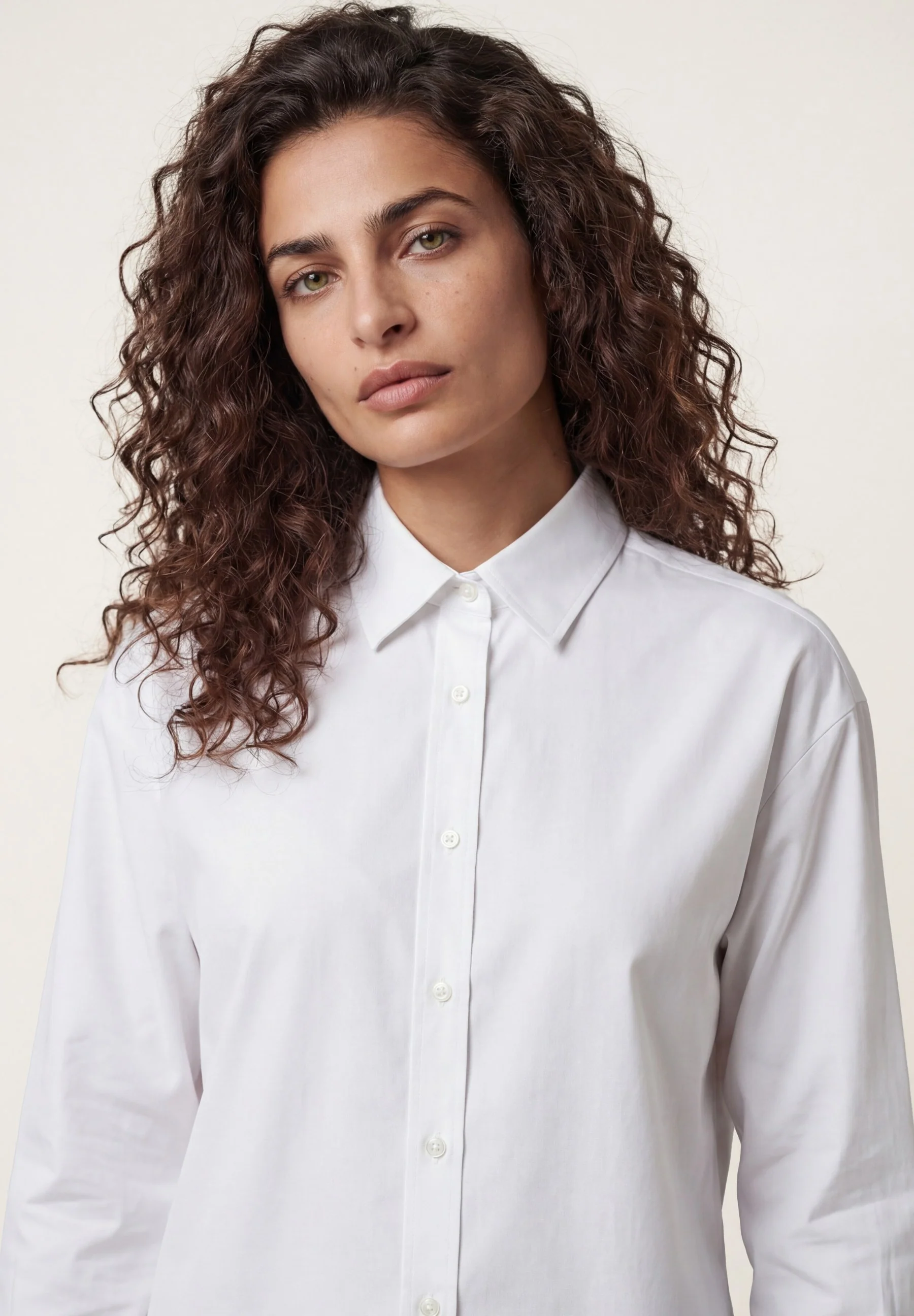 Camisa Loose Fit Em Popelina Travel Em Mistura De Algodão - Image 2