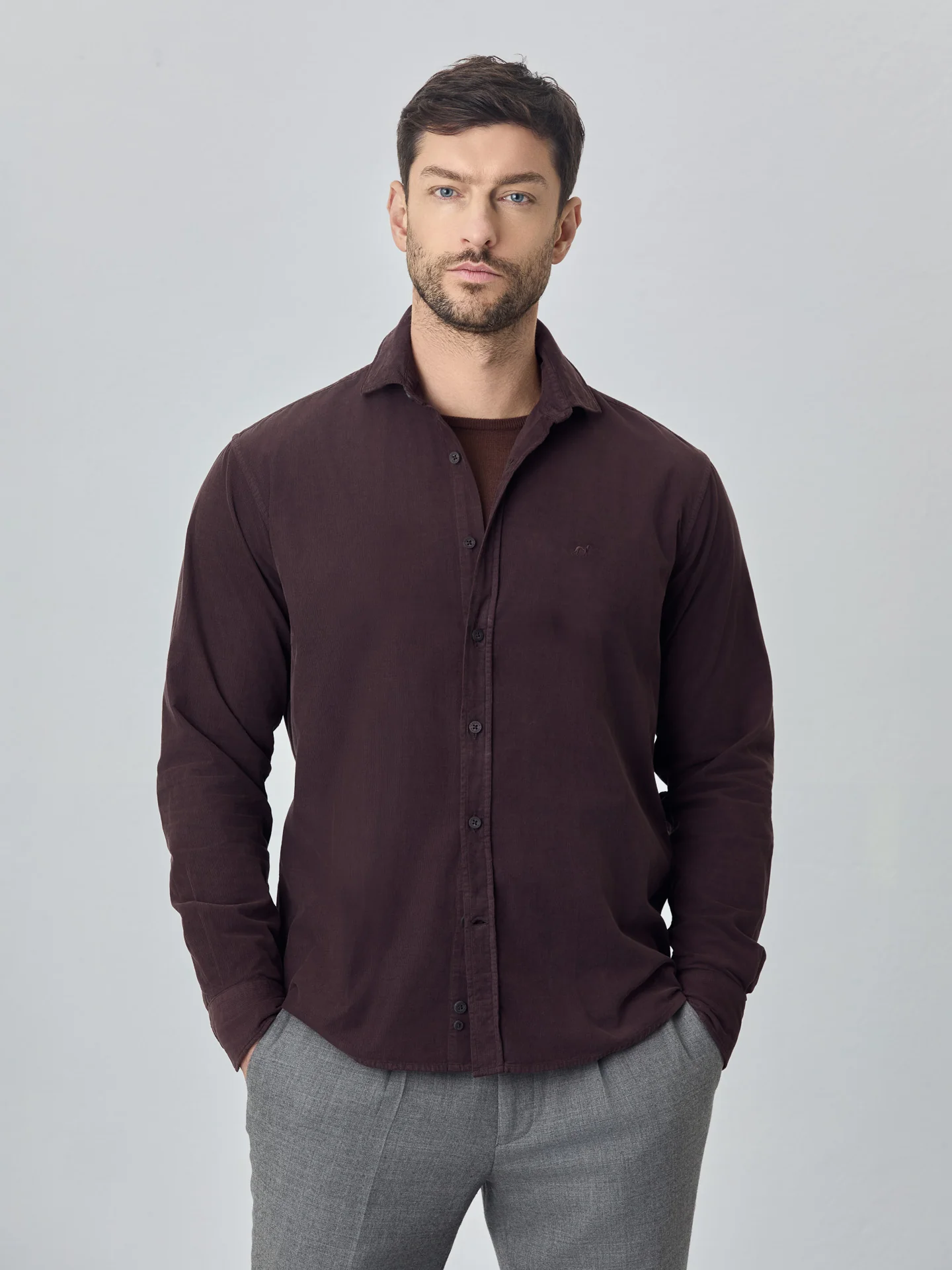Camisa needlecord macio garment dye - Image 2