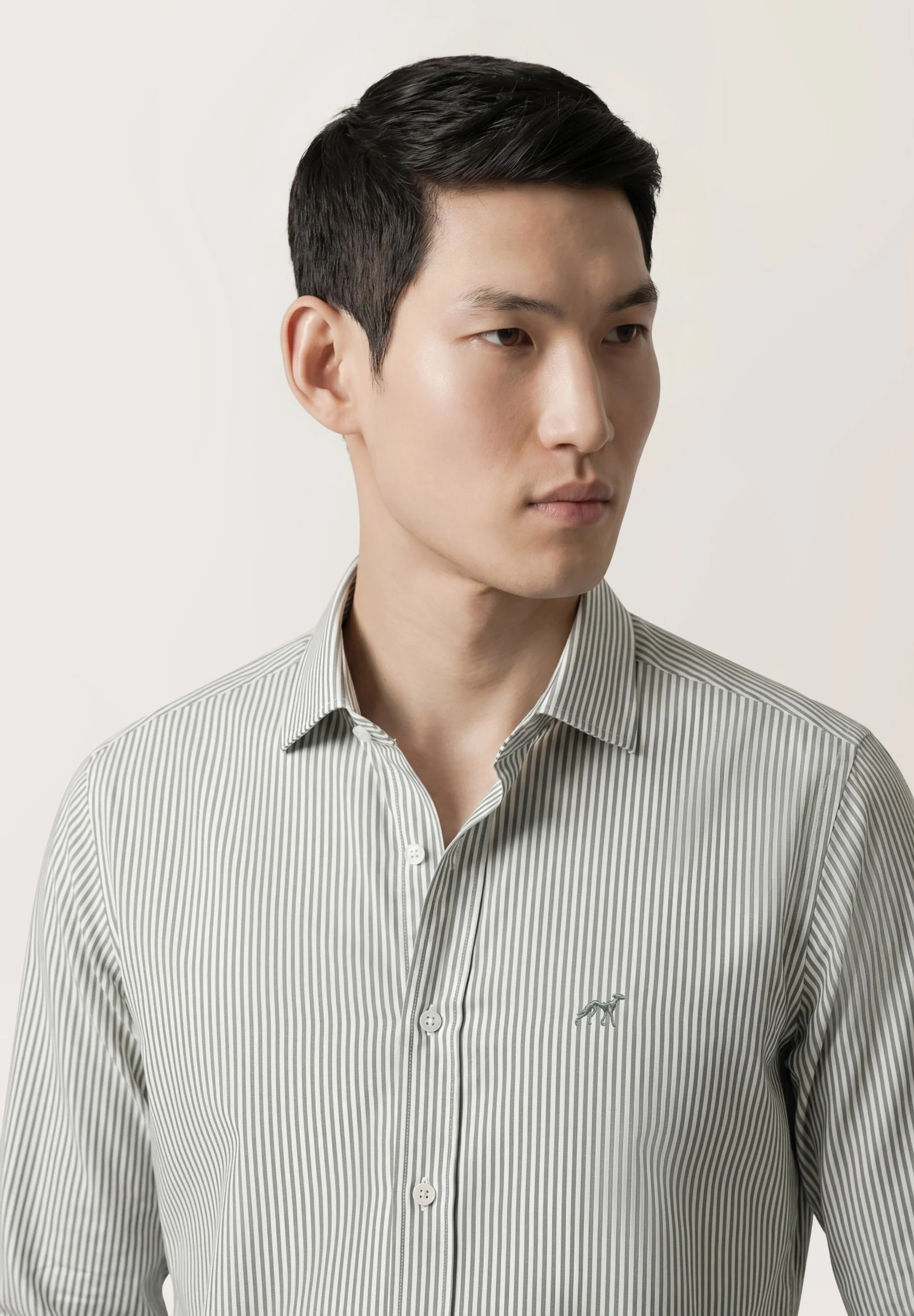 Camisa Oxford às riscas com colarinho aberto, slim fit - Image 2
