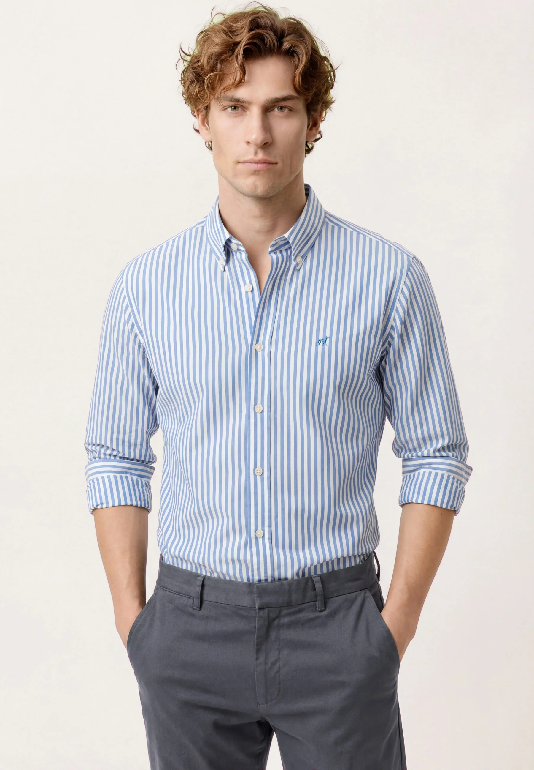 Camisa Oxford às riscas com colarinho abotoado, regular fit