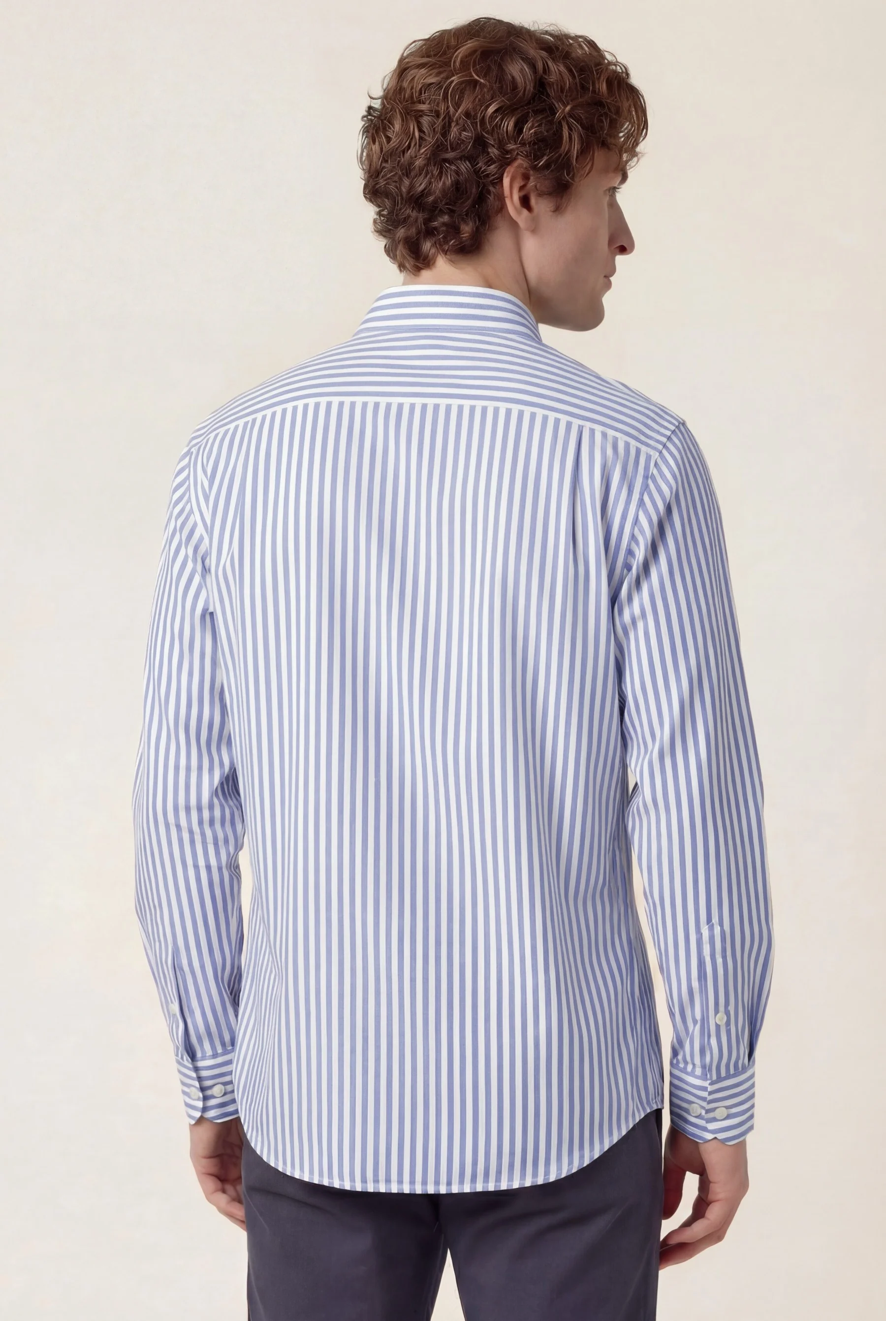 Camisa Oxford às riscas com colarinho abotoado, regular fit - Image 3