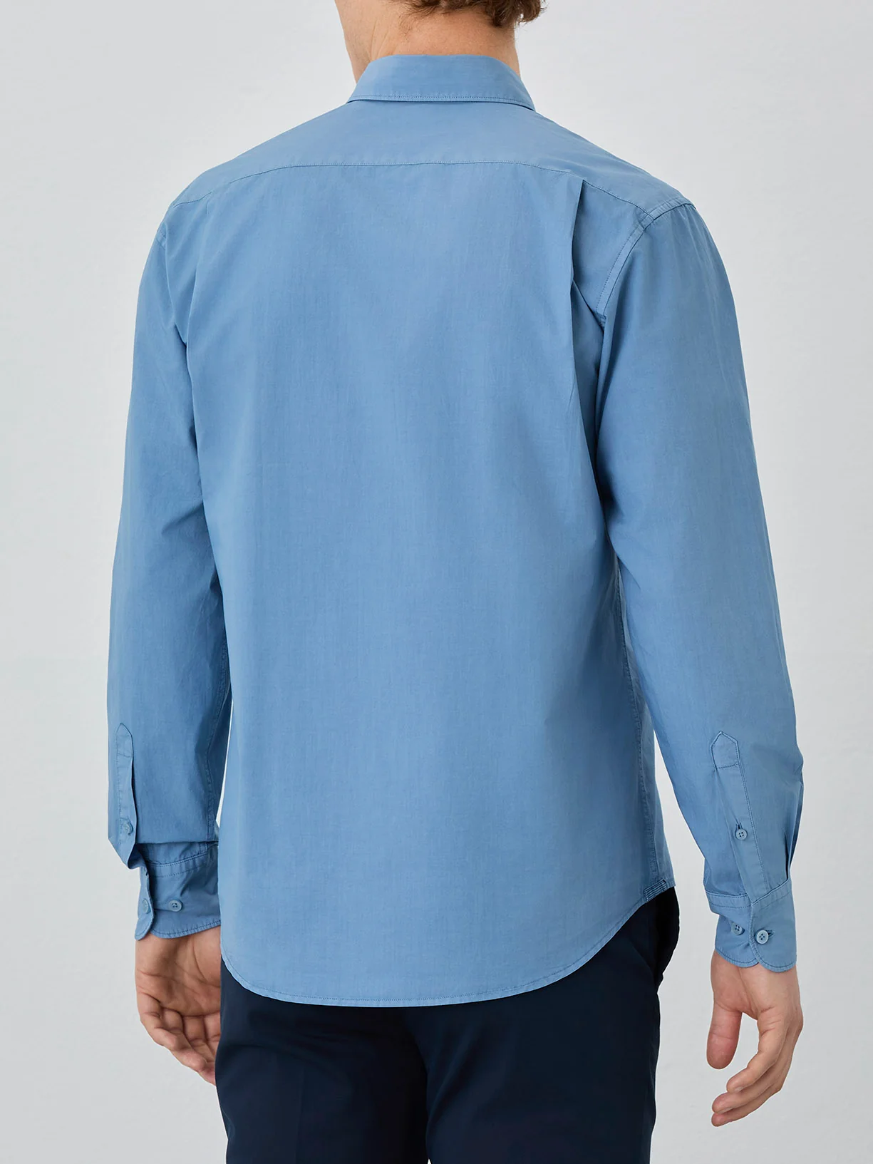 Camisa Regular Fit Com Colarinho De Botão Em Popeline De Algodão - Image 24