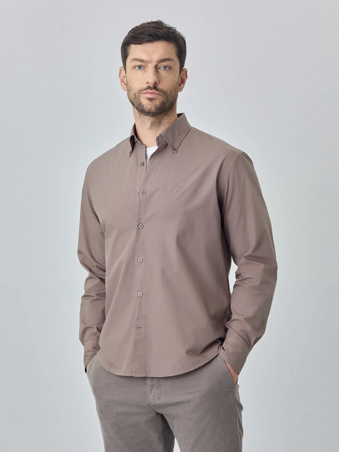 Camisa regular fit em popeline over dye - Image 9