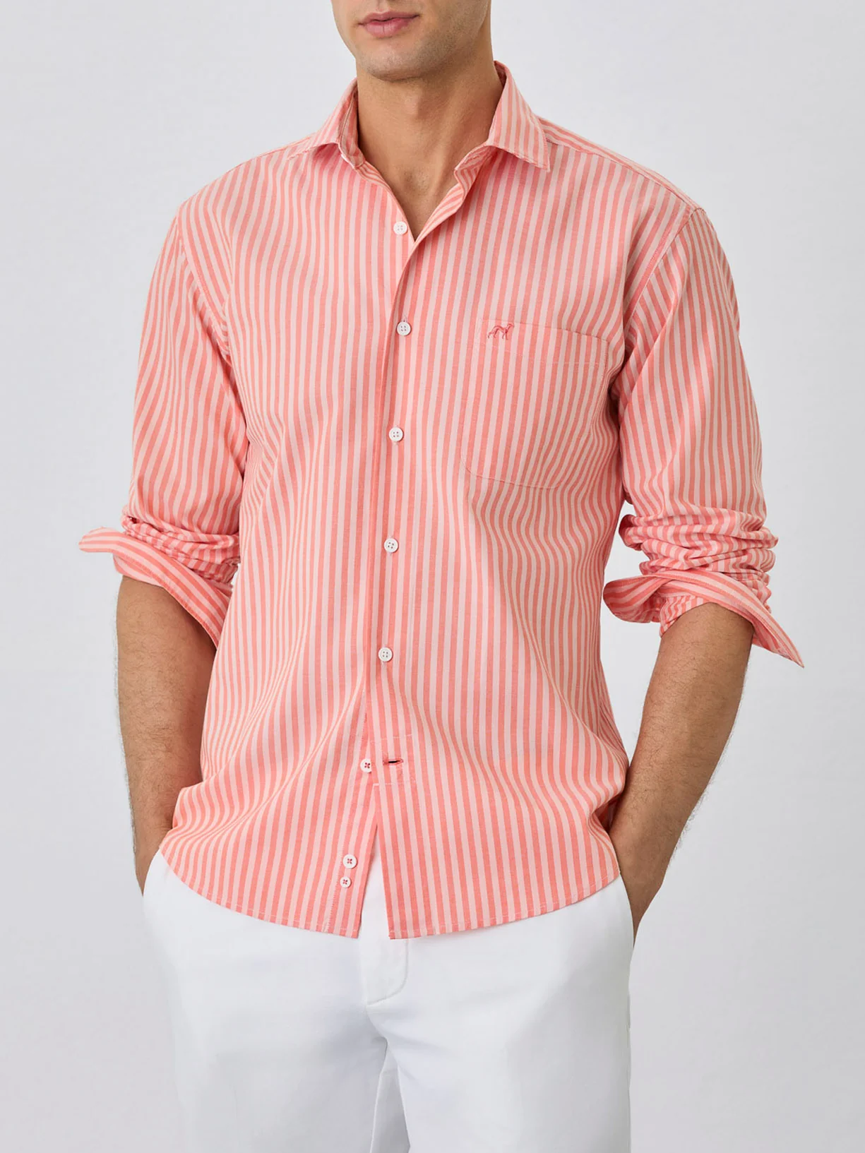 Camisa Slim Fit Com Bolso No Peito Em Algodão BCI Com Riscas
