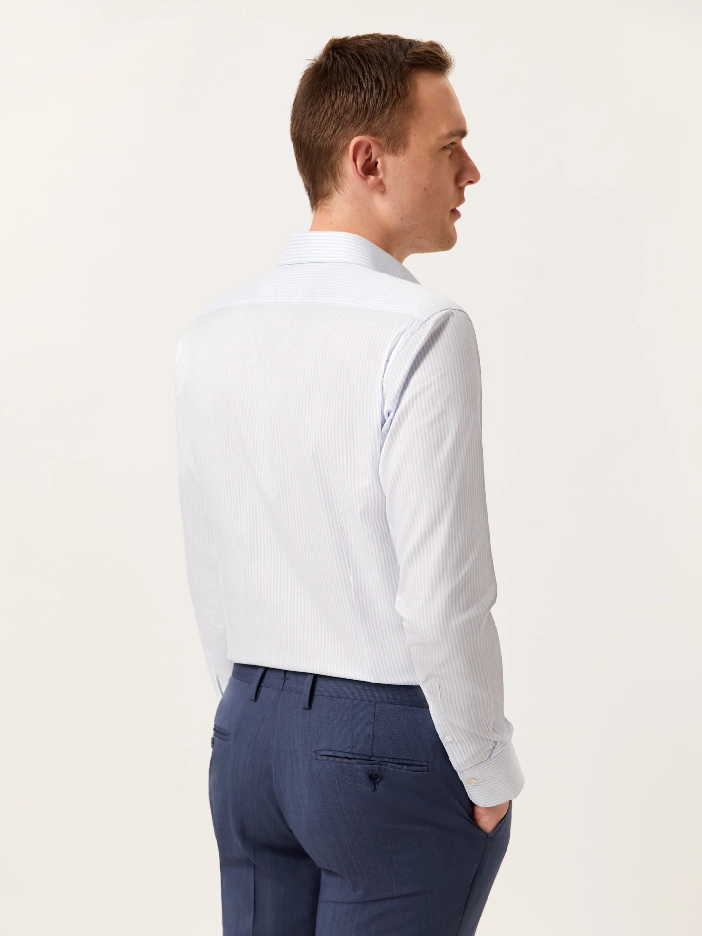 Camisa slim fit de riscas com colarinho de Dublin - Image 3