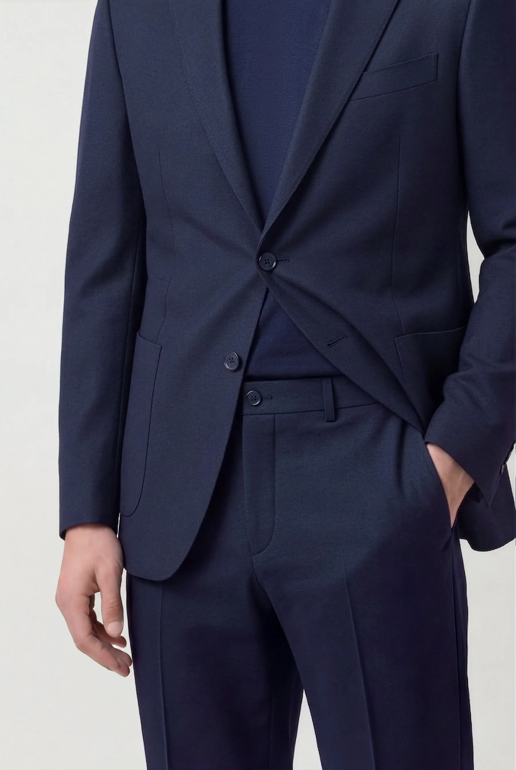 Fato Travel Micro Airmesh Slim Fit - Image 3