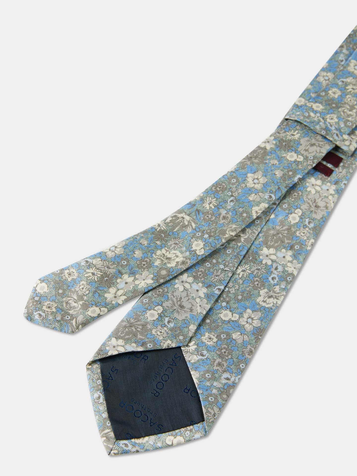 Gravata Padrão Floral 100% seda 8cm - Image 6