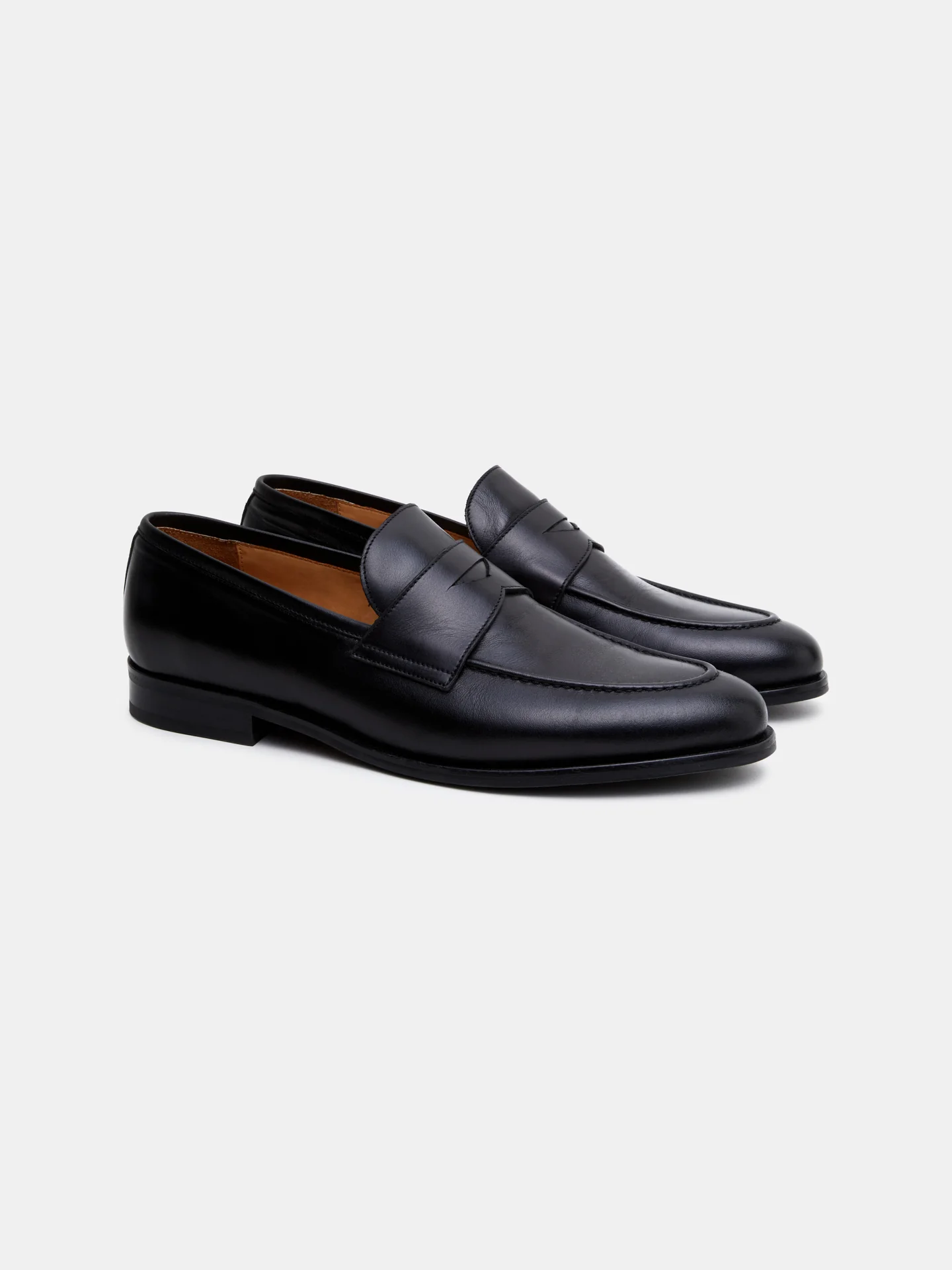 Mocassins Com Palmilha E Sola Em Pele Personalizadas