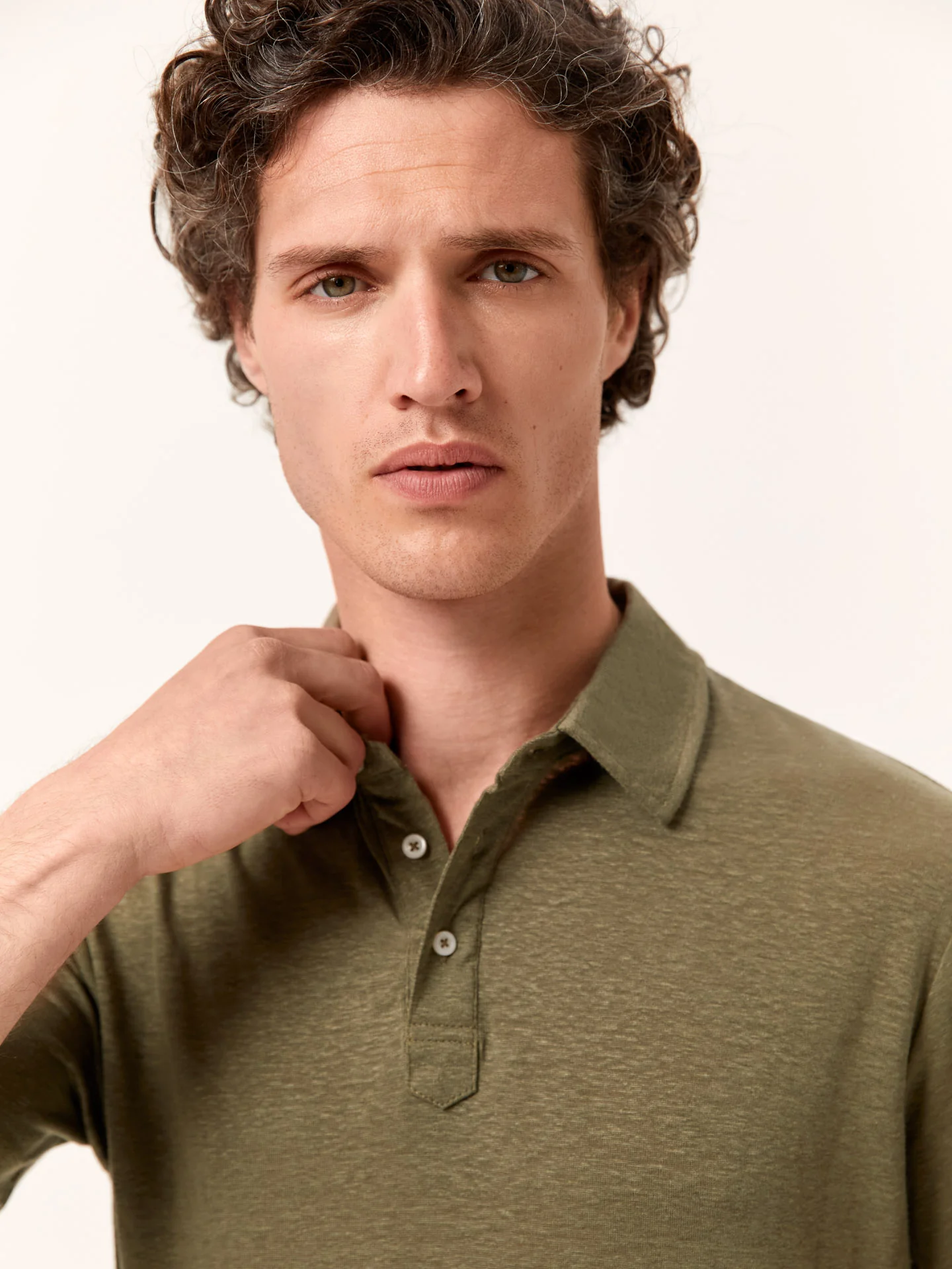 Polo Luxe Leisure regular fit em jersey de linho - Image 7