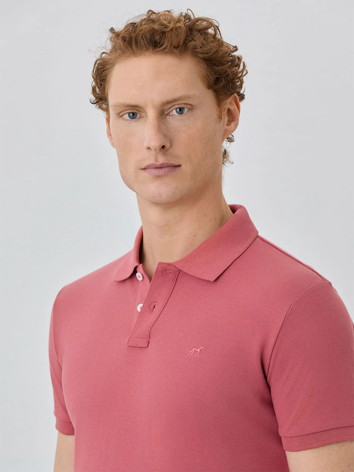 Polo Piqué Slim Fit Com Logo Bordado Em Algodão Bci - Image 14