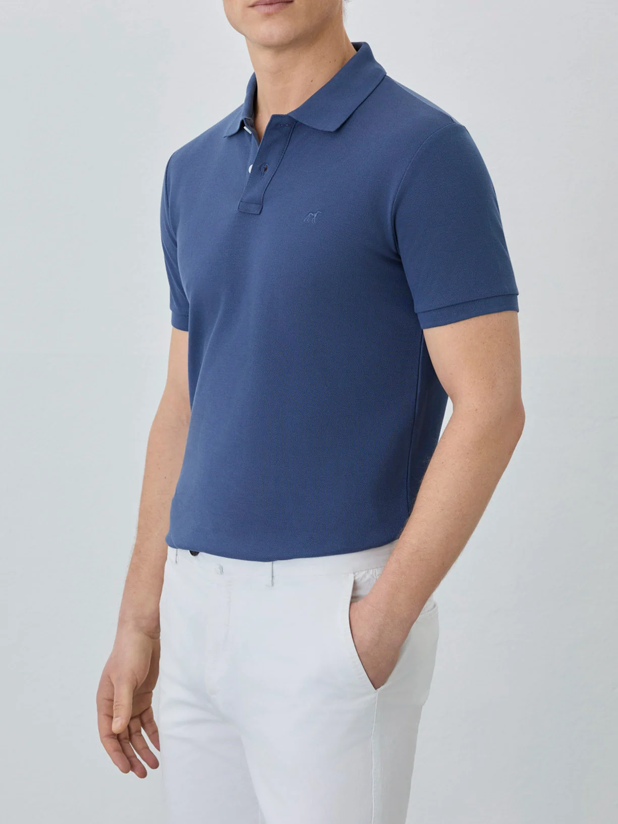 Polo Piqué Slim Fit Com Logo Bordado Em Algodão Bci - Image 31