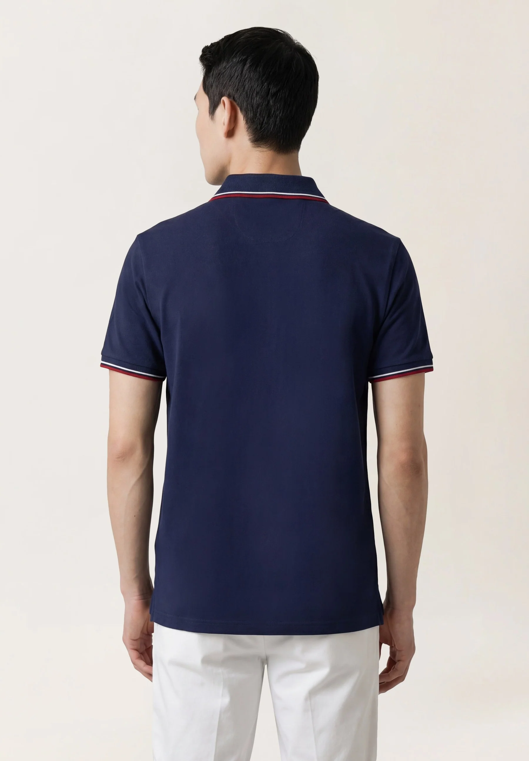 Polo Regular Fit Em Piqué Stretch Com Detalhes De Riscas Contrastantes - Image 3