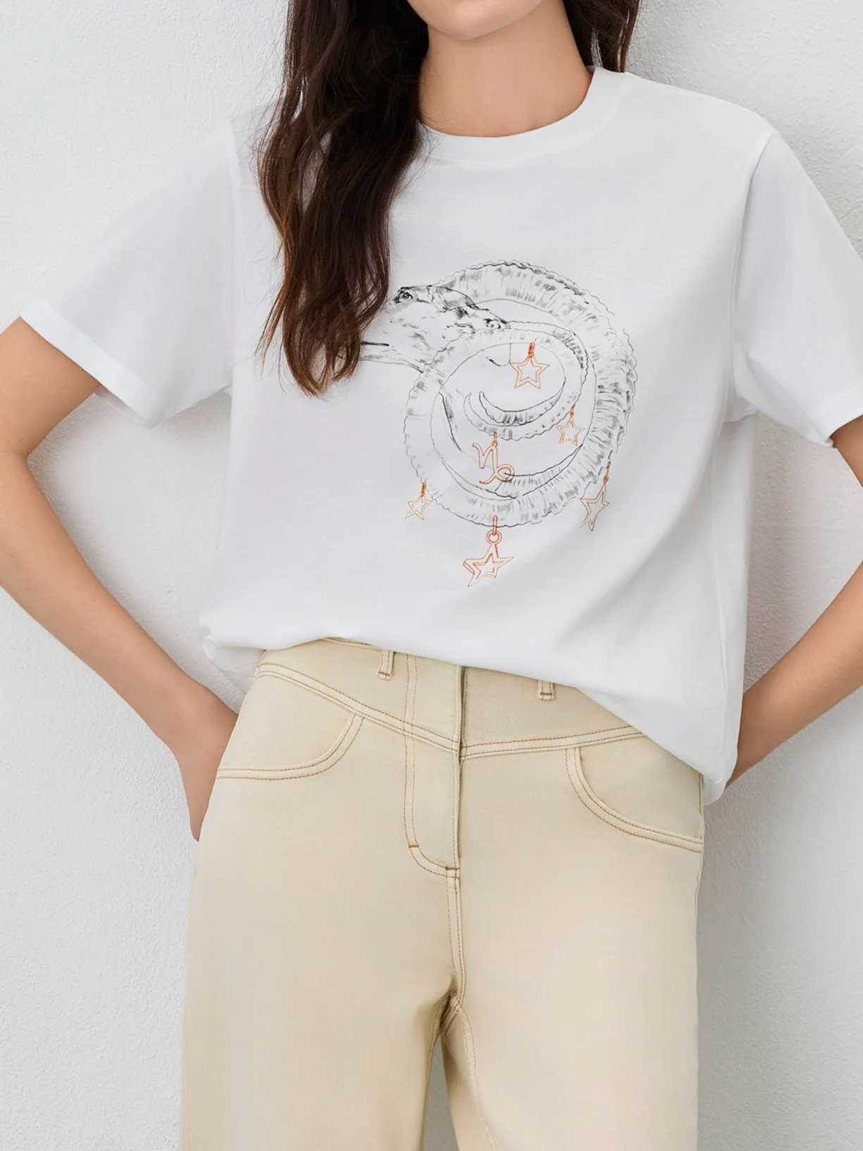 T-Shirt Regular Fit Em Algodão Orgânico Com Signo De Capricórnio
