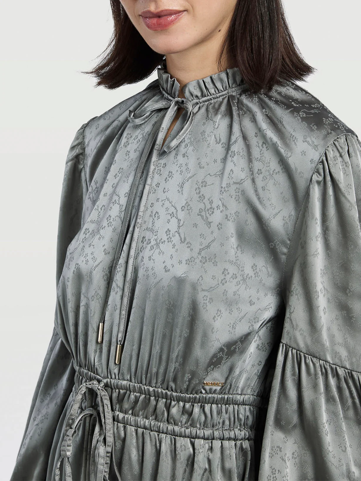Vestido com jacquard de flores - Image 4